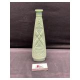 Jadeite decanter / no plunger