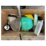 Tupperware, misc kitchenware