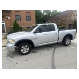 16 2016 ram 1500 SLTE 4 x 4 quad cab 207,699