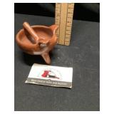 Terra-cotta pig bowl