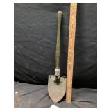 Military style shovel