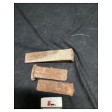 Log splitting wedges