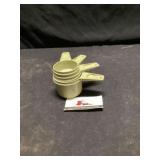 Vintage  Tupperware measuring cups