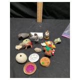 Travel trinkets