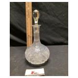 Decanter stopper is damaged and been repaired