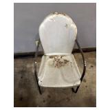 Metal lawn chair