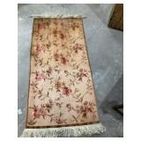 Throat rug approximately 27 x 5ï¿½