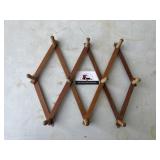 MCM accordion peg rack