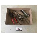 Pliers