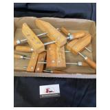China 8' and 6ï¿½ wooden clamps
