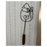 Goose Rug Beater
