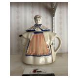 Granny Ann tea pot
