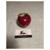 Apple paper weight