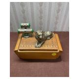 Desk top cigarette organizer