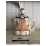 Shawnee Granny Ann tea pot