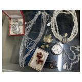 Jewlery