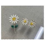 Broach and earrings