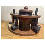 Pipe stand with pipes