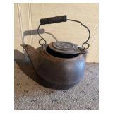 Cast iron kettle