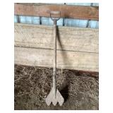 Hay knife