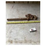 Pipe wrench