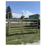 Six corral gate panels