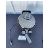 Bella Waffle Maker