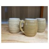Stoneware  mug set