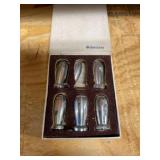 Silvertone shakers