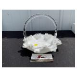 Fenton Ruffled Basket
