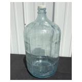 Large glass jar/ terrarium
