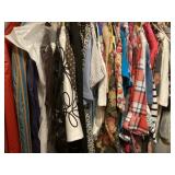 Womenï¿½s clothing large -Xl