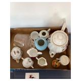 Victoria porcelain tea set