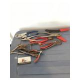 Pliers