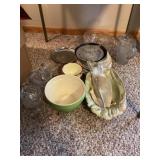 Misc glass plates & bowls