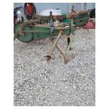 John deere 350 rake