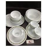 Green Daisy pattern Corelle