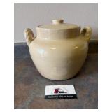 Stoneware pot