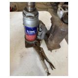 Bottle jacks