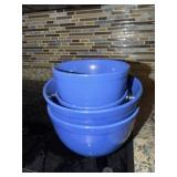 Nesting bowls