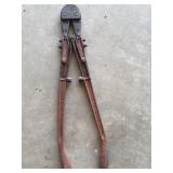 Bolt cutters