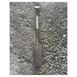 Trench shovel