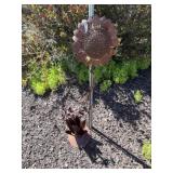 Metal flower yard decor