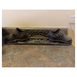 Cast-iron boot scraper