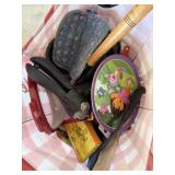 Kitchen items, misc utensils
