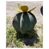 11 inch metal cactus