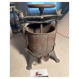 Wine fruit lard press