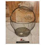 Wire basket