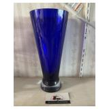 Art deco vase
