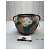 Roseville pot